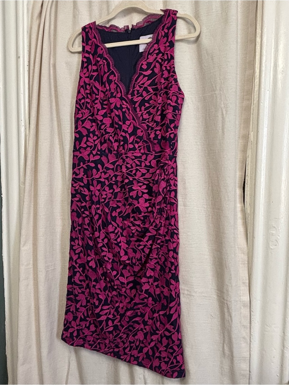 Beautiful JS Collection Sleeveless Floral-Pattern Midi Dress in Magenta and Navy